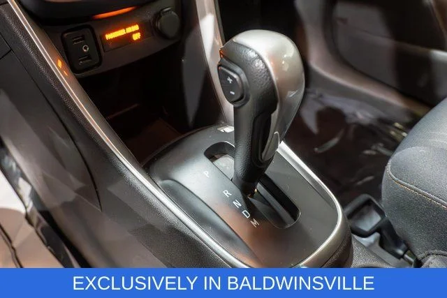 Used 2020 White Chevrolet LT image 24