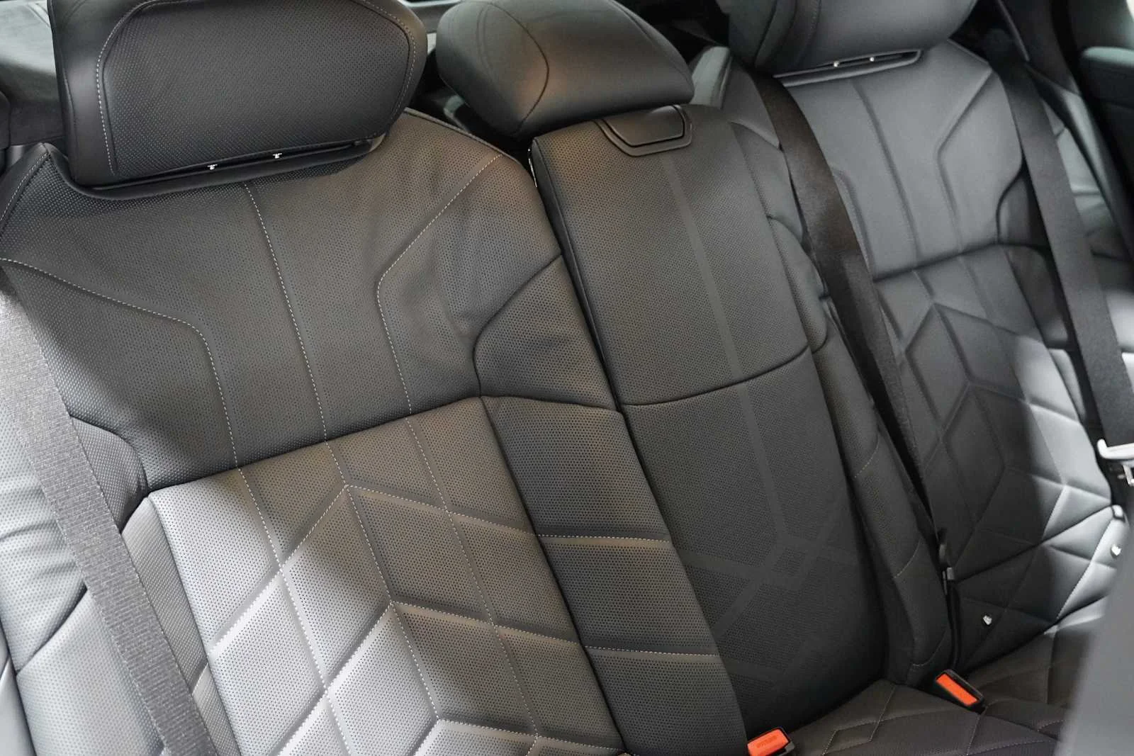 New 2026 Black Sapphire Metallic BMW eDrive50 image 11
