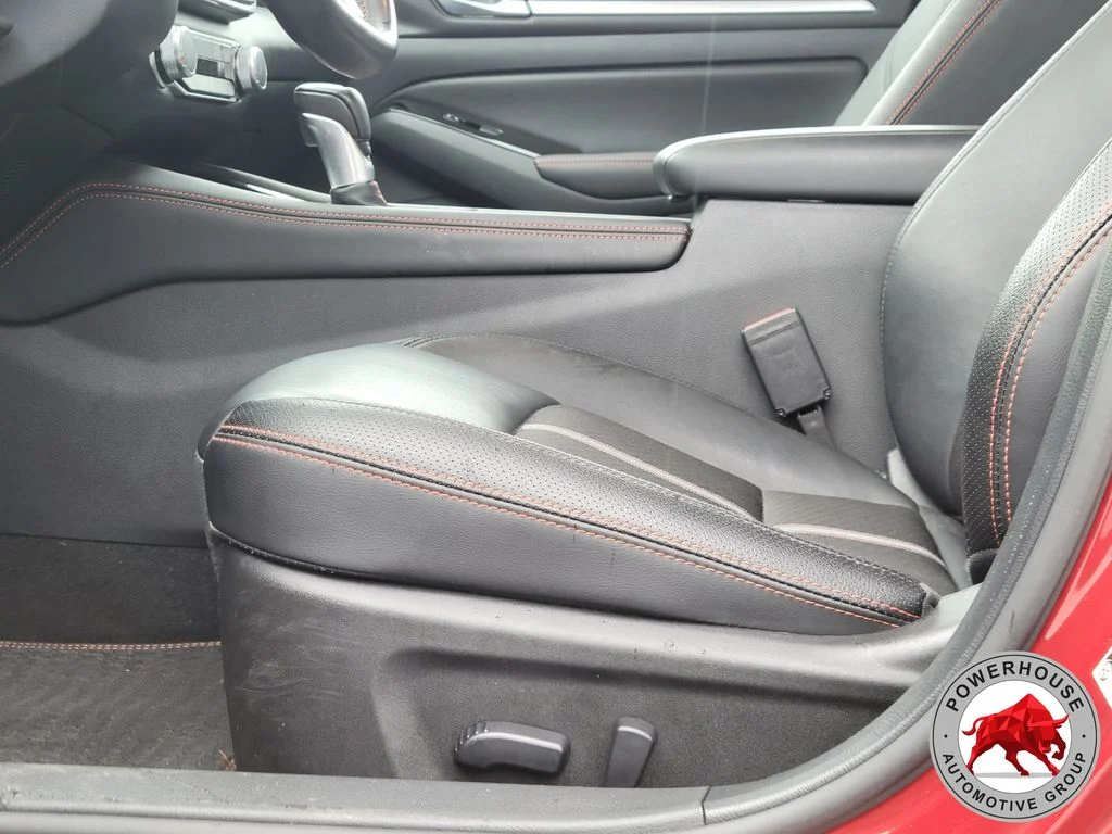 Used 2024 Red Nissan 2.5 SR image 23