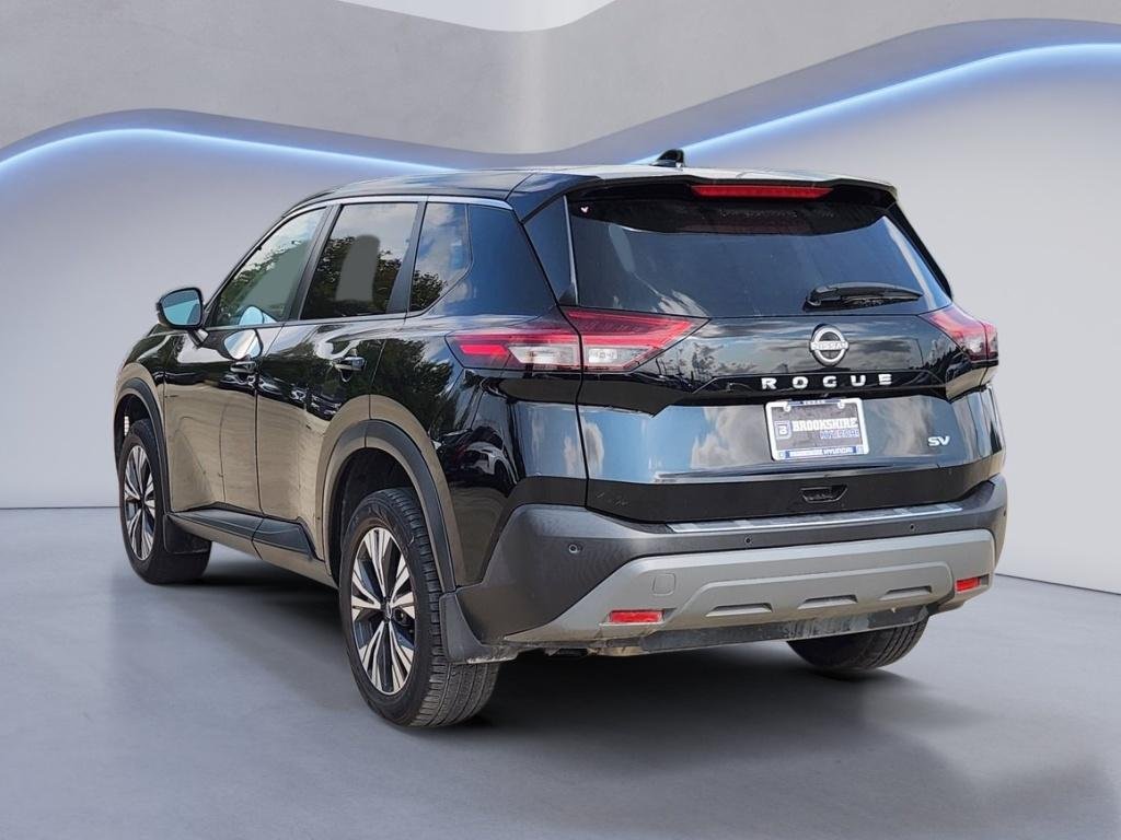 Used 2023 Super Black Nissan SV image 7