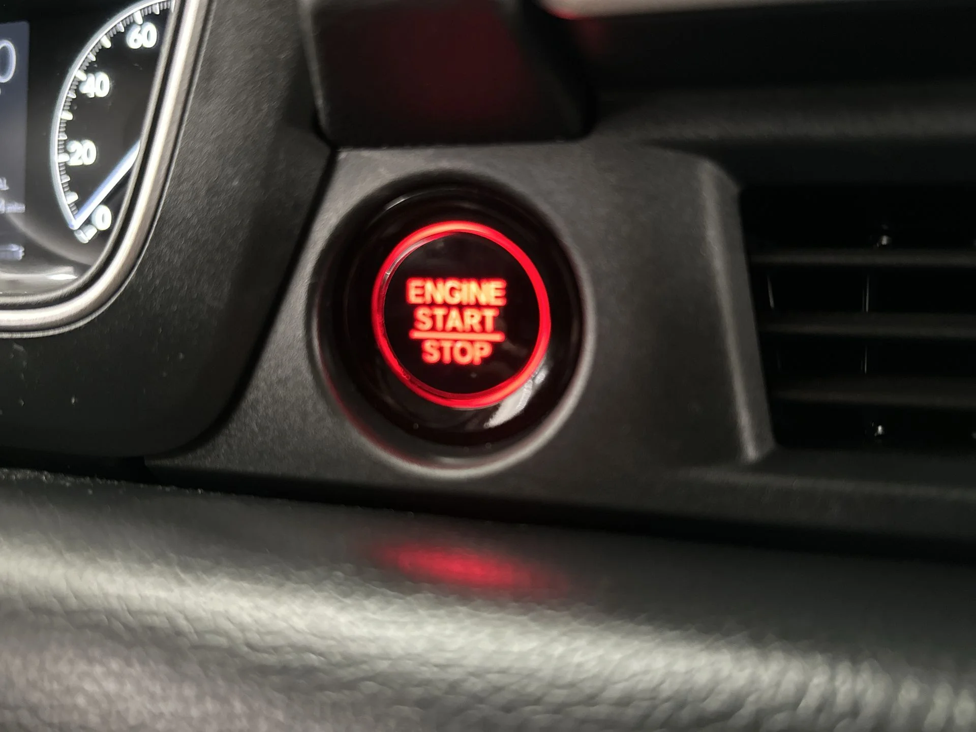 Used 2023 Black Honda EX-L image 35