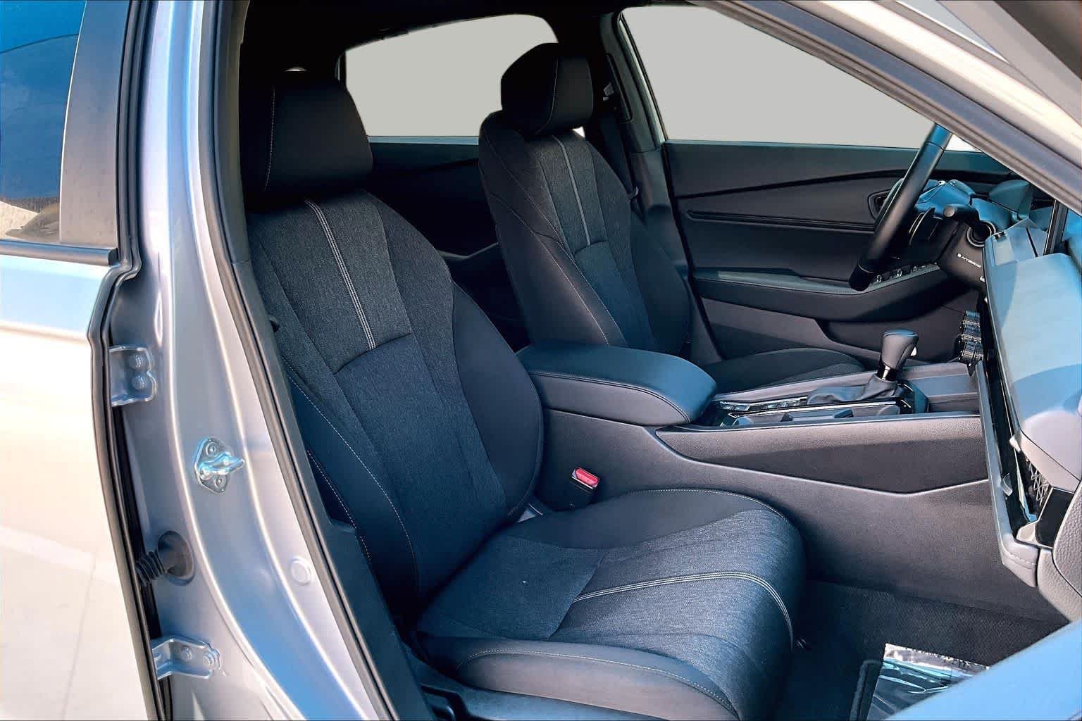 Certified Used 2025 Solar Silver Metallic Honda HYBRID SPORT image 9