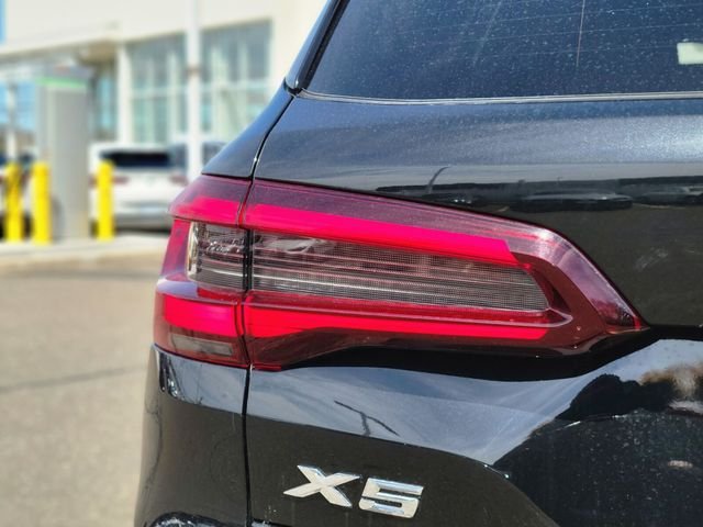 Certified Used 2023 Black BMW xDrive40i image 10