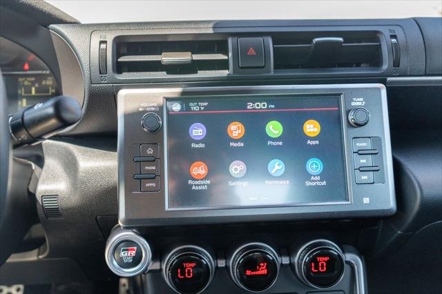 Certified Used 2025 STEEL Toyota  image 20