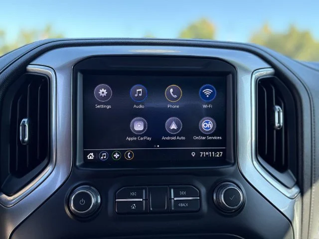 Used 2020 Gray Chevrolet LT image 5