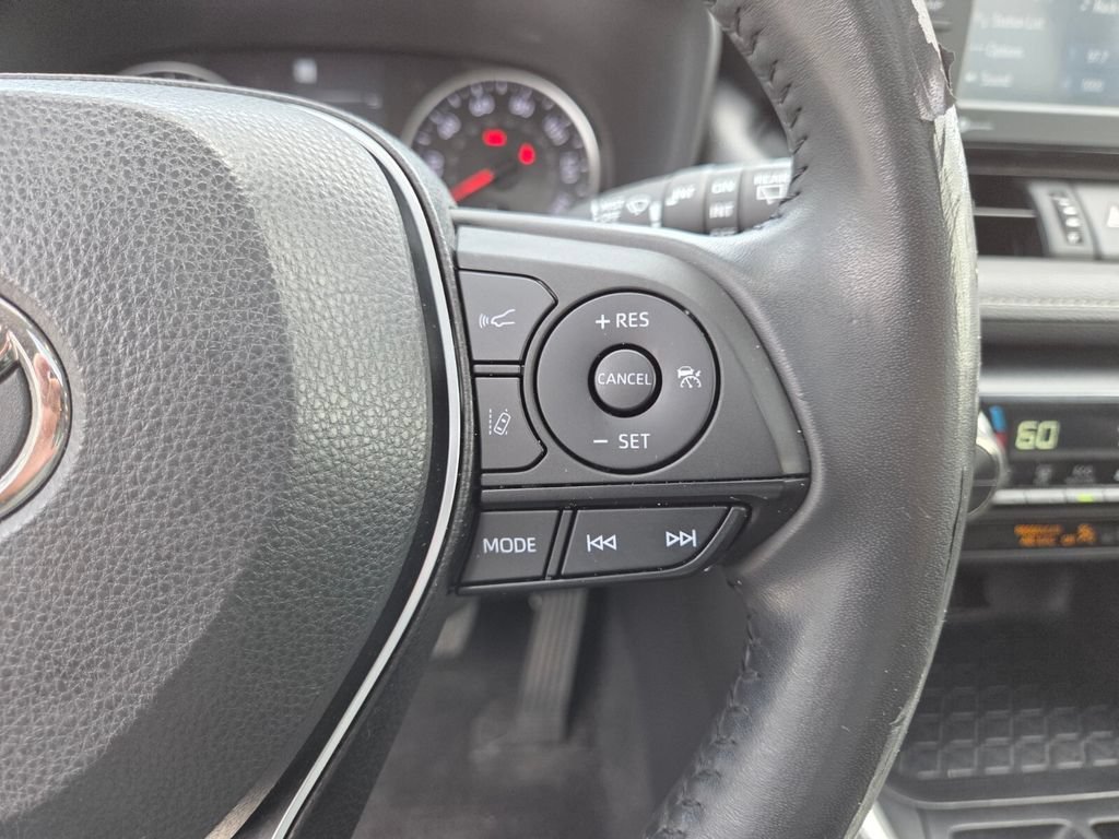 Used 2022 Blueprint Toyota XLE Premium image 34