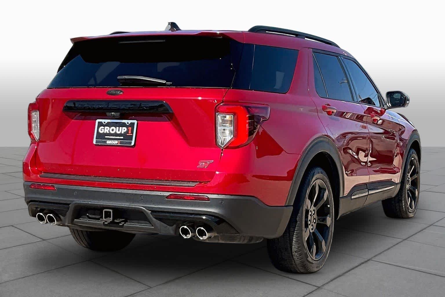 Used 2022 Rapid Red Metallic Tinted Clearcoat Ford ST image 13