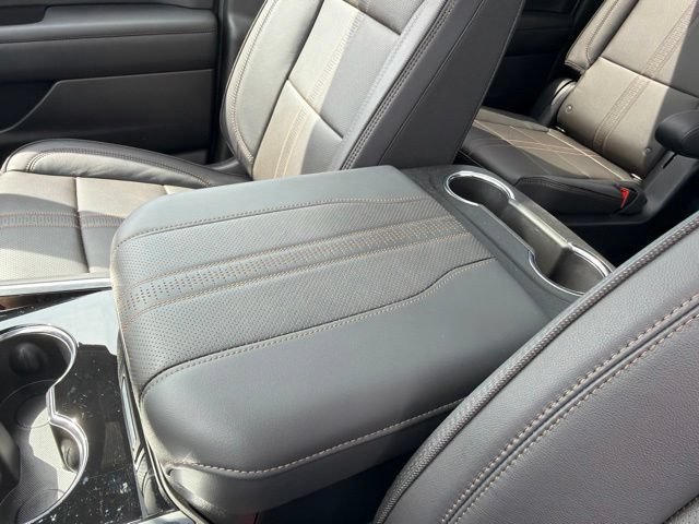 2026 Chevrolet Suburban High Country - Photo 29