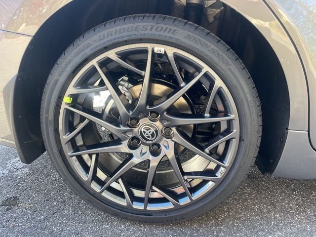 2026 Toyota Camry XSE - Photo 10