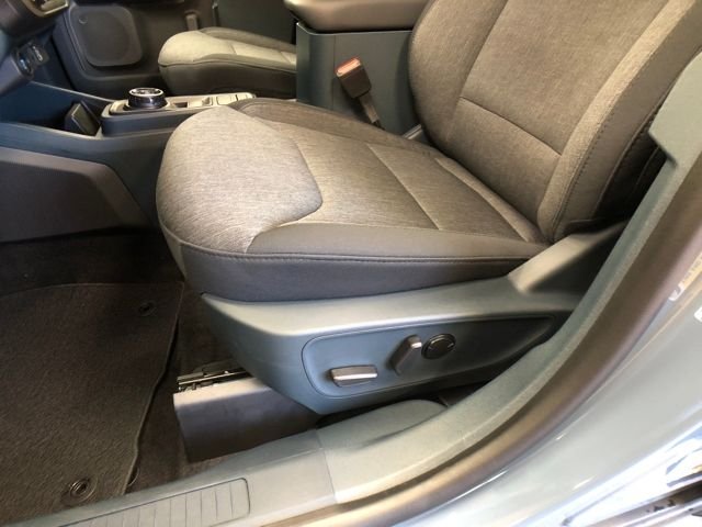 New 2025 Azure Gray Metallic Tri-Coat Ford XLT image 11