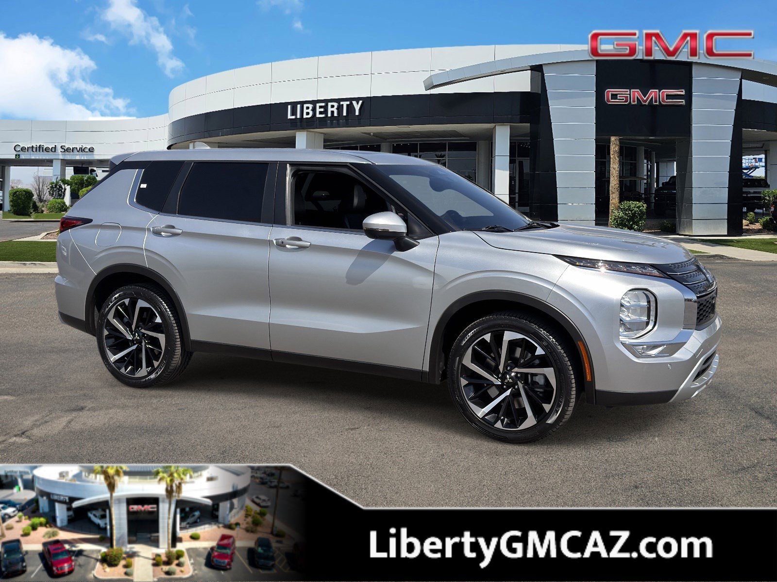 2024 Mitsubishi Outlander SE 2WD's photo