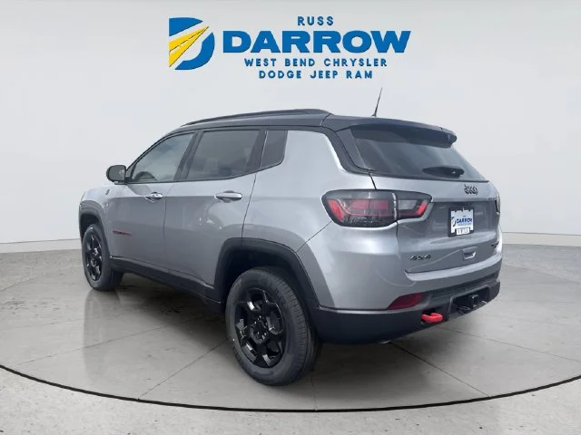 Used 2023 Silver Jeep Trailhawk image 5