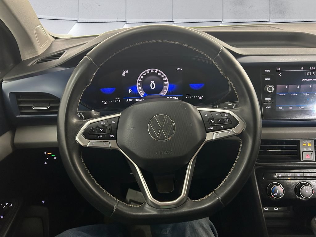 Used 2023 Blue Volkswagen 1.5T SE image 9