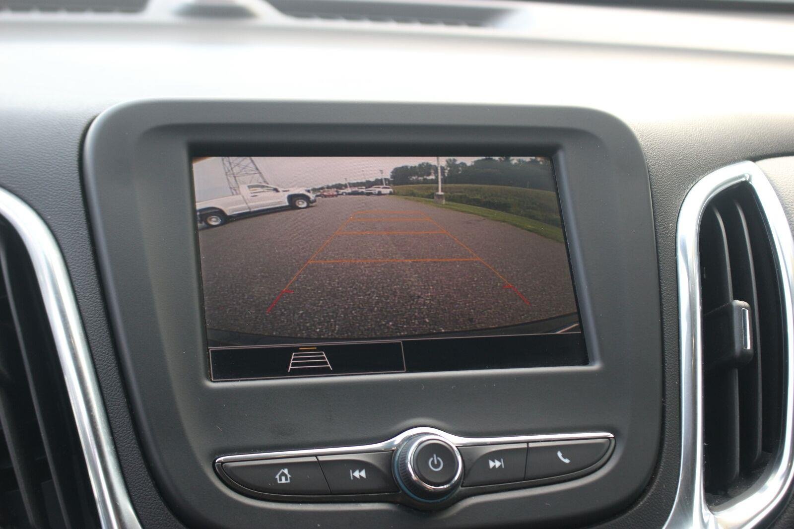 Used 2024 Mosaic Black Metallic Chevrolet LT image 30