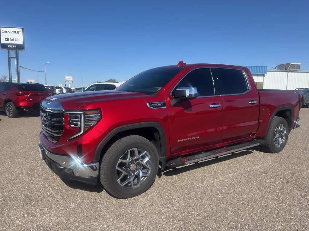 Used 2025 Volcanic Red Tintcoat GMC SLT image 2