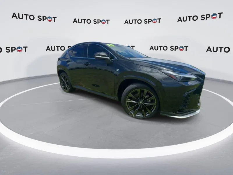 Used 2023 Obsidian Lexus NX 350 F SPORT Handling image 2