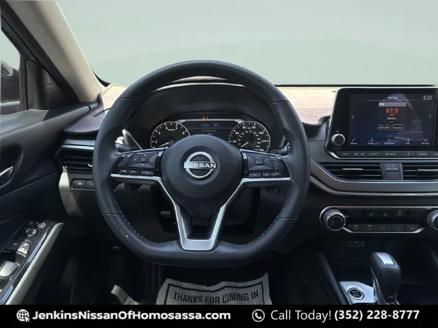 Used 2024 Gray Nissan 2.5 SR image 25