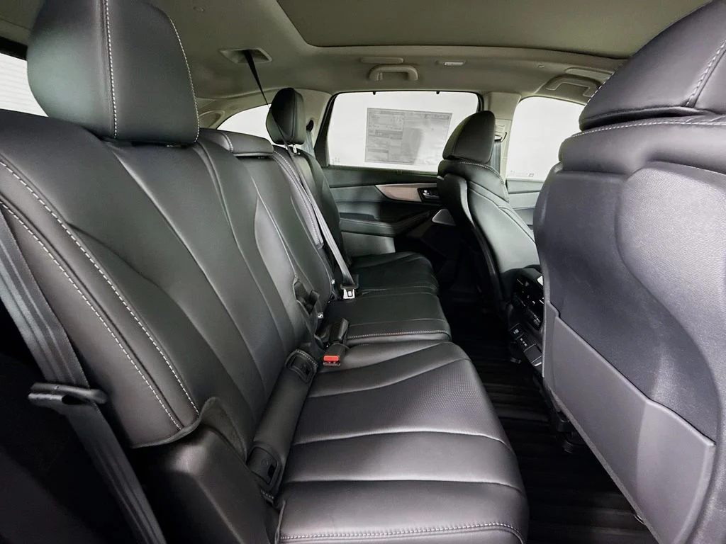 New 2026 Majestic Black Pearl Acura Technology Package image 23