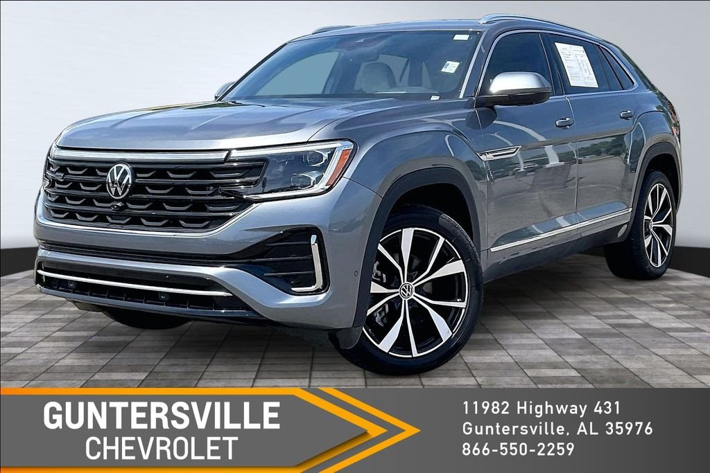 2024 Volkswagen Atlas Cross Sport 2.0T SEL Premium R-Line 4MOTION's photo