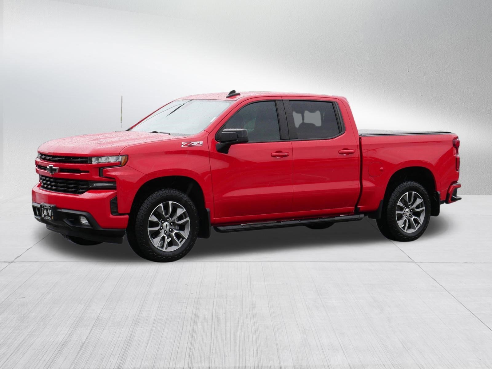 Used 2020 Chevrolet Silverado 1500 RST with VIN 1GCUYEEDXLZ246587 for sale in Vadnais Heights, Minnesota