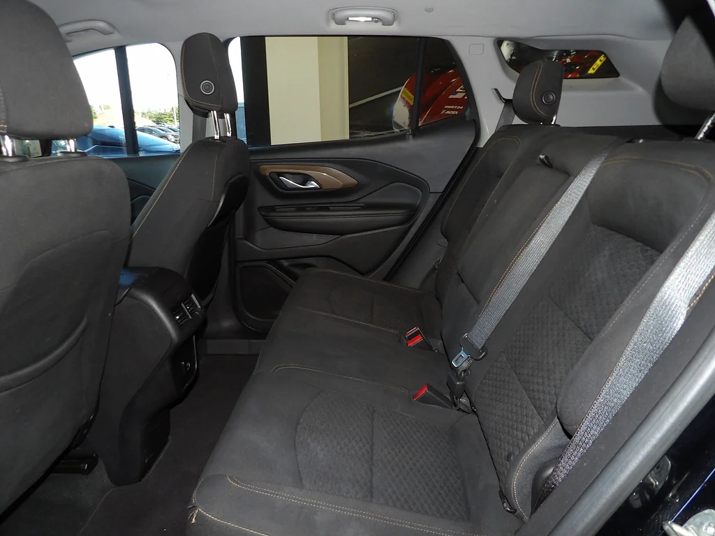 Used 2018 Ebony Twilight Metallic GMC SLE image 24