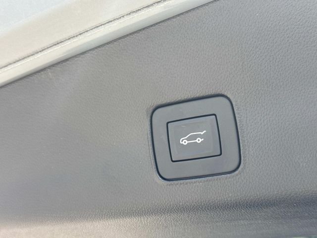 Used 2025 Gray Chevrolet ACTIV image 15