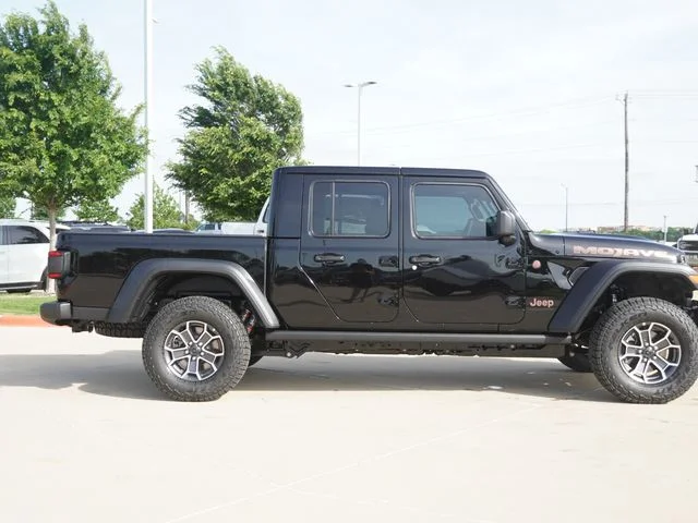 New 2026 Black Clear-Coat Exterior Paint Jeep Mojave image 10