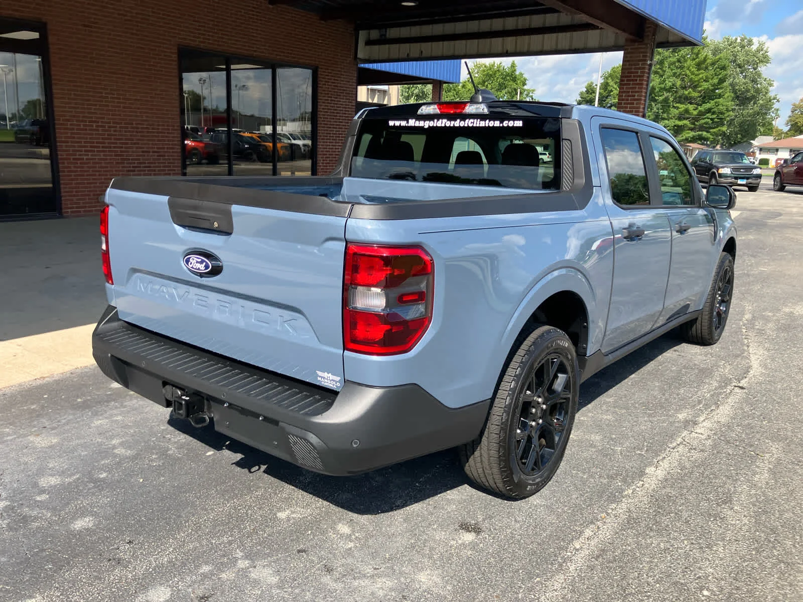 New 2026 Azure Gray Metallic Tri-Coat Ford XLT image 26