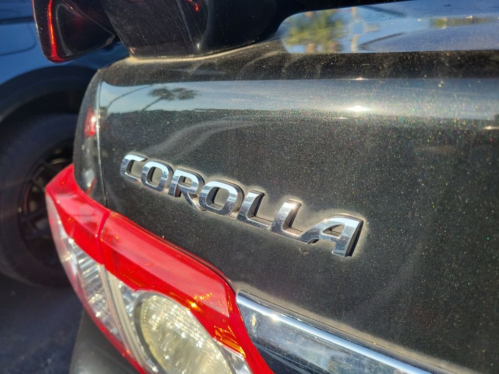 Used 2011 Black Sand Pearl Toyota S image 15