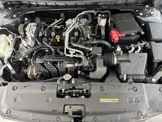 Used 2021 Gray Nissan 2.5 SV image 17