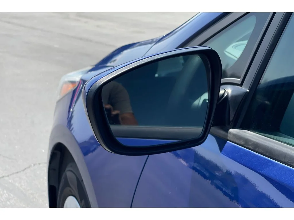 Used 2017 Deep Sea Blue Kia LX image 46
