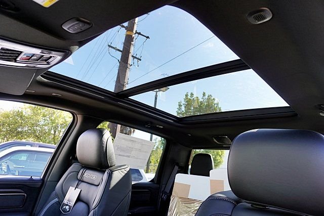 New 2026 Diamond Black Crystal Pearl-Coat Exterior Paint RAM RHO image 24