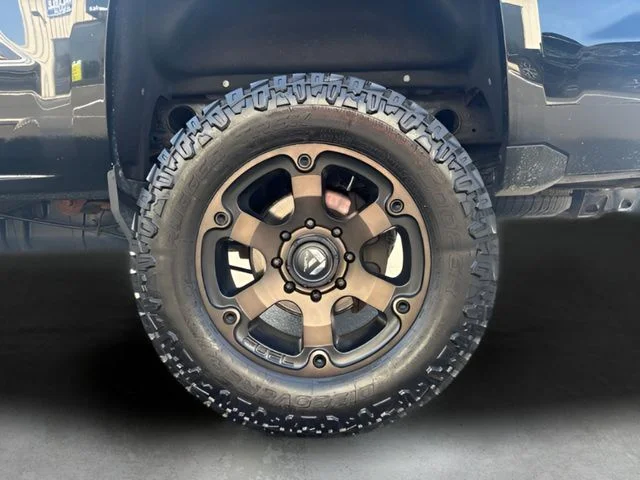 Used 2017 Black Chevrolet LTZ image 39