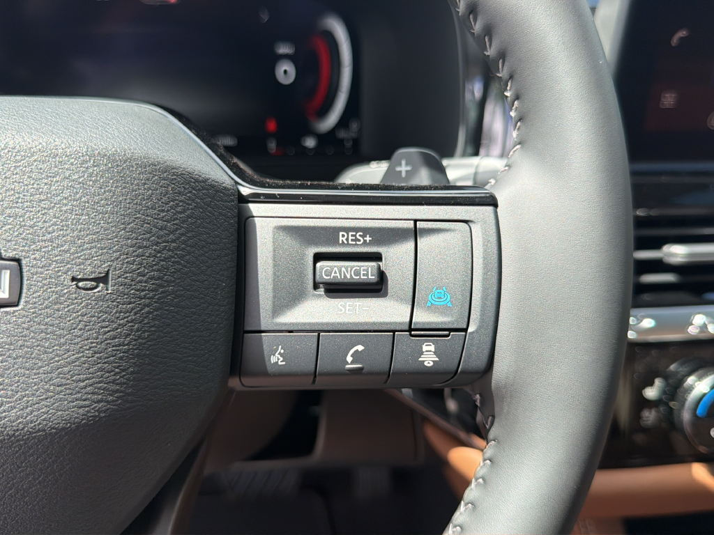 New 2026 White Nissan Platinum image 46