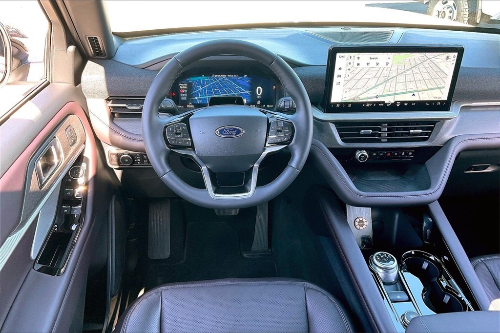 2026 FORD EXPLORER - Image 3