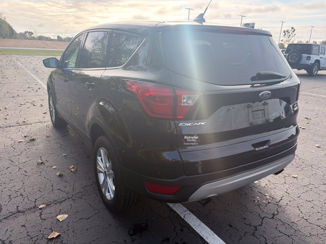 Used 2019 Black Ford SE image 14