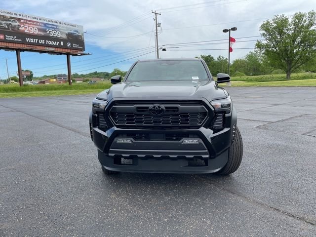 2026 Toyota Tacoma TRD Off Road - Photo 2