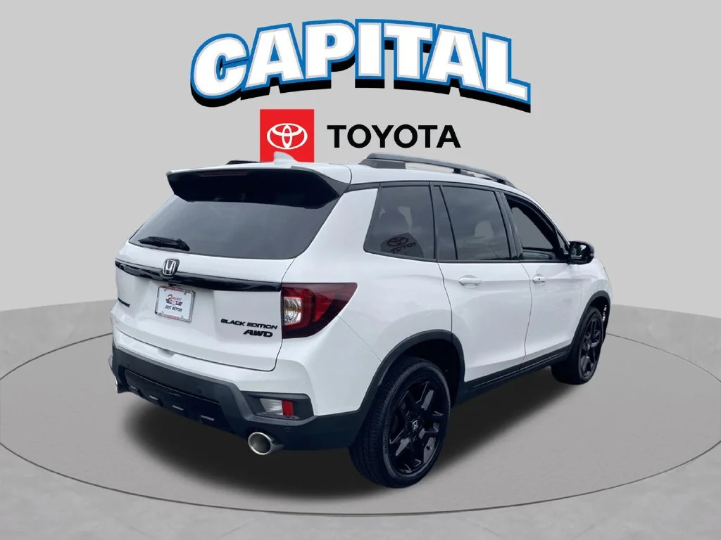 Used 2024  Honda Black Edition image 17