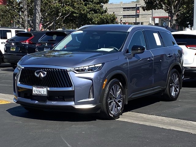 2027 INFINITI QX60 LUXE