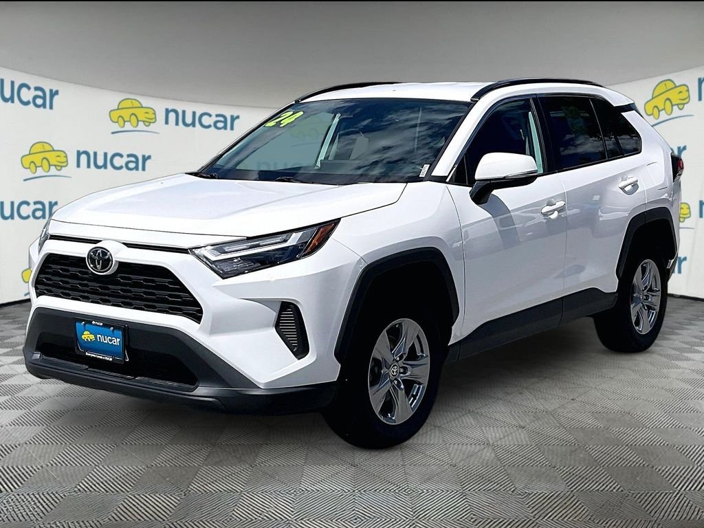 Used 2024 Ice Toyota XLE image 3
