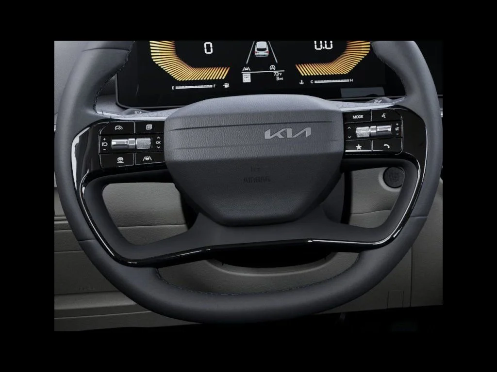 New 2026 Wolf Gray Kia S image 22