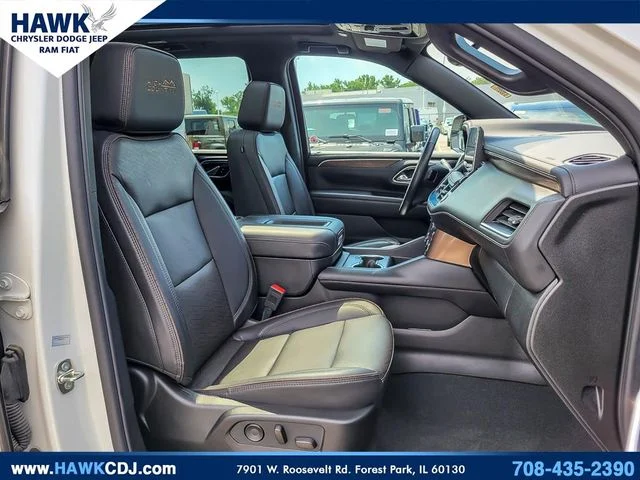 Used 2023 White Chevrolet High Country image 36