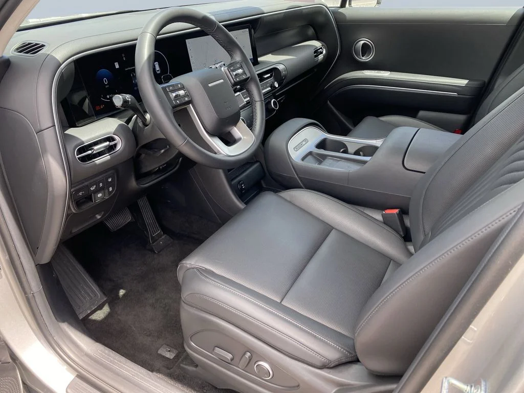Used 2026 Typhoon Silver Metallic Hyundai SEL image 10