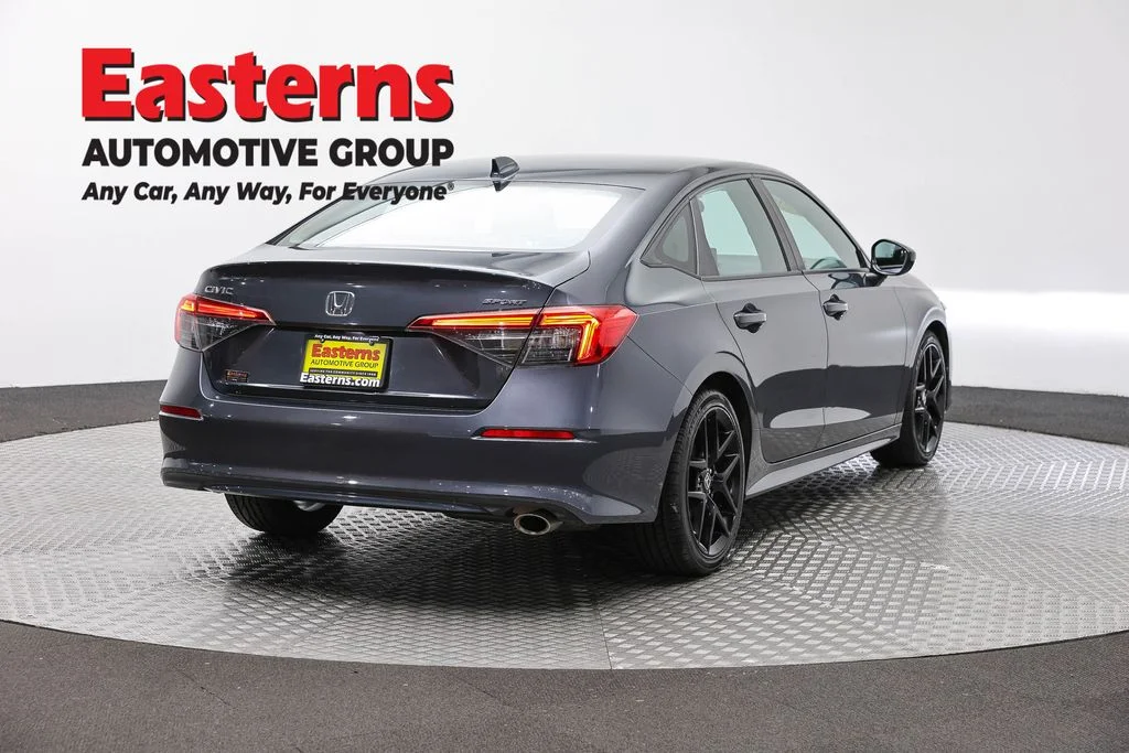 Used 2024 Gray Honda Sport image 5