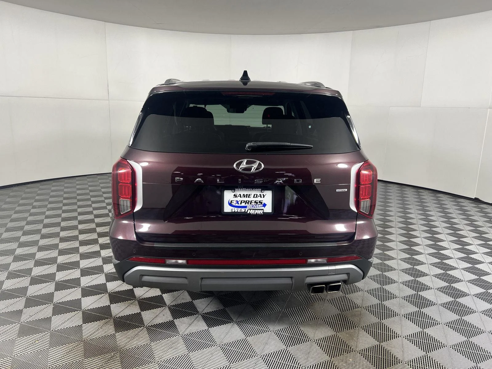 Used 2023 Sierra Burgundy Hyundai Limited image 20