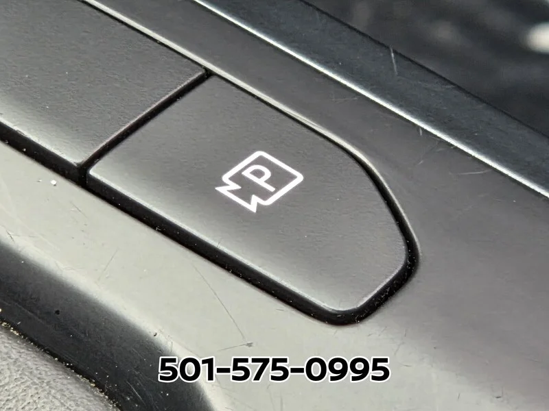 Used 2025 Steel Gray KIA LXS FWD image 26