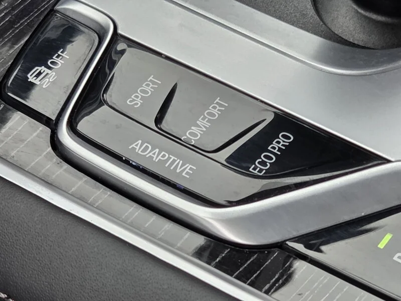 Used 2022 Silver Metallic BMW 750I XDRIVE SEDAN image 34