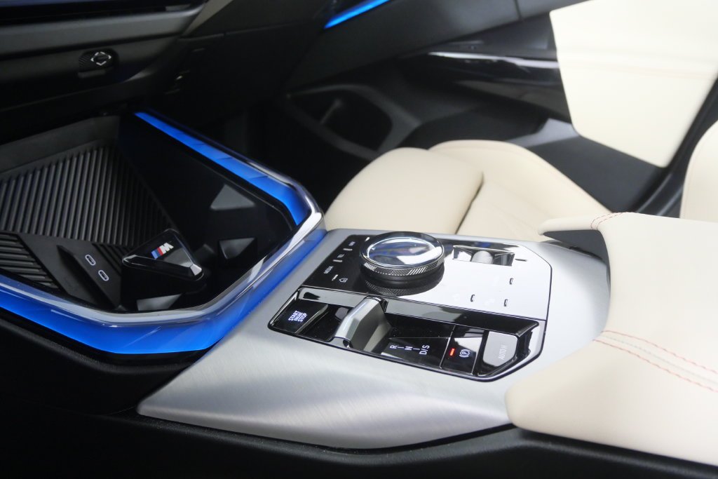 Certified Used 2026 Gray Metallic BMW M50 xDrive image 24