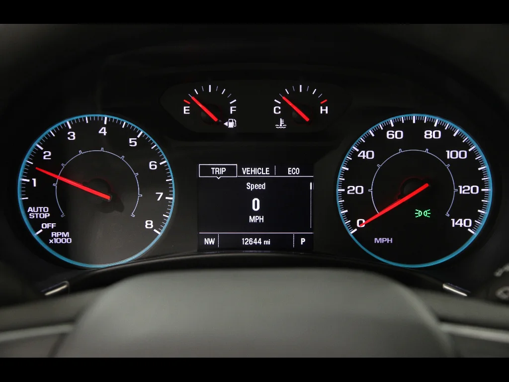2023 Chevrolet Equinox LS - Photo 8