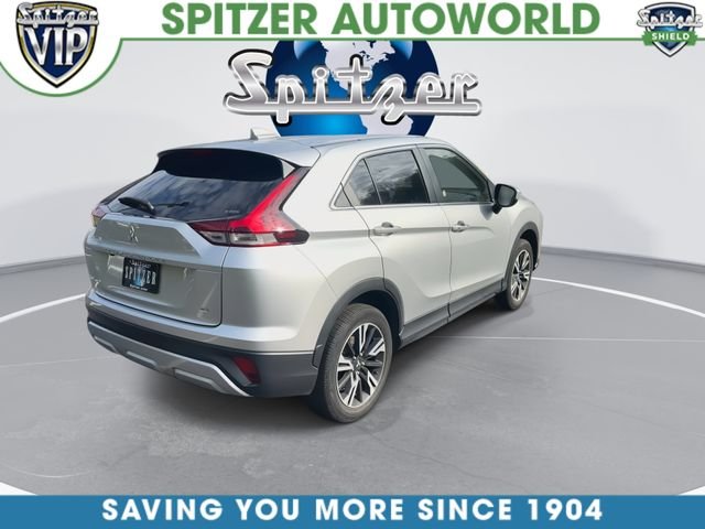Used 2025  Mitsubishi SE image 9